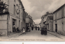 Sainte-Hermine Animée Hôtel Des Voyageurs Route De Fontenay - Sainte Hermine