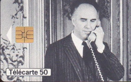 F844C  03/1998 - MICHEL PICCOLI " Cinéma " - 50 SO3 - (verso : N° Deux Lignes - 2ème Ligne Vers La Droite) - 1998