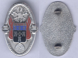 Insigne Du Corps Des Sapeurs Pompiers De Tours - Feuerwehr