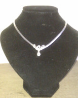 Collier Argent .835, Pendentif 6 Swarovski ** COMME NEUF ** - Necklaces/Chains