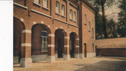 Grammont - Geraardsbergen - KLEUR Institut Des Soeurs De Marie Et De Joseph - Cour De L'Ecole Primaire - Geraardsbergen