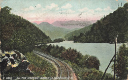 CPA On The French Broad,Asheville-Timbre-RARE      L2416 - Asheville