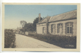 CPA 41 Loir Et Cher  - BUSLOUP  Pezou - Ecole De Filles - Arrivée De Gros-Chène - Vendome