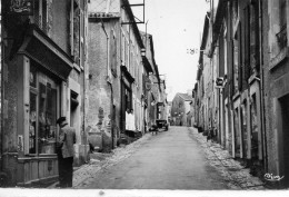 La Chataigneraie Animée Rue Des Gentilshommes Commerces Voiture Carte TRES RARE - La Chataigneraie