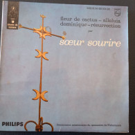 45 Tours  Philips  * Soeur Sourire Avec 4 Titres . - Weihnachtslieder