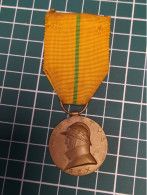 MEDAILLE DES VETERANS D'ALBERT 1ER,1909.1934 BELGIQUE - Belgio