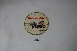C235 Objet Publicitaire - Gaston Lagaffe - Salle De Bain - 1991 - Andere & Zonder Classificatie