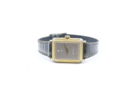 Watches : YVES RENOIR SWISS  HAND WIND TANK - Original  - Running - Excelent Condition - Moderne Uhren