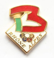 Pin's BF29 - RHONE ALPES - Lettre B - Boules De Billard - Media Plus - M859 - Biljart