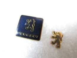 PIN'S   LOT 2   LOGO   PEUGEOT - Peugeot