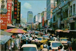 ! Modern Postcard From Malaysia, Kuala Lumpur, China Town, Petaling Street, Autos, Cars - Malasia