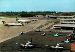 ! Ansichtskarte Flughafen Bremen, Airport, Flugzeuge - Aeródromos