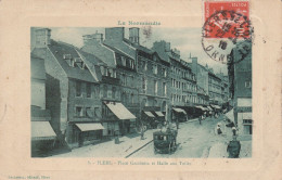 1918 FLERS - Place Gambetta Et Halles Aux Toiles - Flers