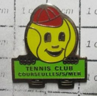 712E Pin's Pins / Beau Et Rare / SPORTS / TENNIS CLUB COURSEULLES SUR MER BALLE JAUNE - Tennis