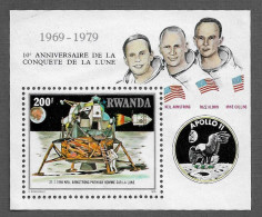 RWANDA STAMP - 1980 The 10th An. Of Apollo 11 Moon Landing MINISHEET MNH (NP#32-P16) - Nuovi