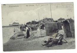 Ansichtskarte Travemünde - Am Strande Aus Dem Jahr 1910 Bahnpoststempel Vom 7.8.10 - Luebeck-Travemuende