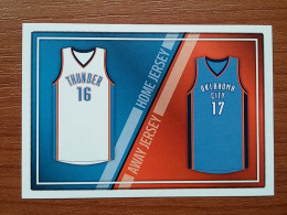 ST 42 - NBA Basketball 2016-2017, Sticker, Autocollant, PANINI, No 280 Home/Away Jerseys Oklahoma City Thunder - Livres