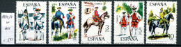 Espagne    Uniformes Militaires (IV)   N° 1890/4 Xx - Unused Stamps