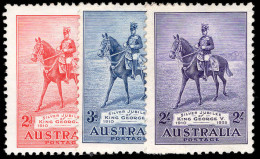 Australia 1935 Silver Jubilee Lightly Mounted Mint. - Mint Stamps