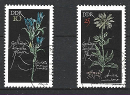 RDA. N°933 & N°935 Oblitérés De 1966. Gentiane/Arnica. - Piante Medicinali