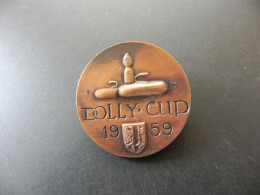 Old Badge Suisse Svizzera Switzerland - Genève Dolly Curling Cup 1959 - Non Classés