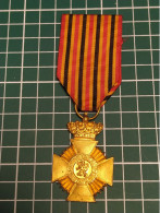 MEDAILLE DECORATION MILITAIRE DE 2eme CLASSE POUR ANCIENNETE, 15 Ans Service BELGIQUE Apres 1952 (3) - Belgium