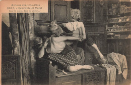 COUPLE - Autour Des Lits-Clos - Servante Et Valet - Jeux De Mains Jeux De Vilains - Carte Postale Ancienne - Parejas