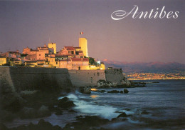 CPM - F - ALPES MARITIMES - ANTIBES - LES REMPARTS LA NUIT - Antibes - Les Remparts