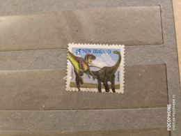 New Zealand	Dinosaurs (F68) - Gebraucht