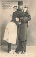 COUPLE - Chaque Soir C'est Un Baiser Qui Fait Oublier Toutes Les Fatigues - Carte Postale Ancienne - Couples