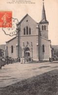 ALBENS (Savoie) - L'Eglise - La Sortie De La Messe - Voyagé 1915 (2 Scans) Abbé Jean Rosset Au Collège à Rumilly - Albens