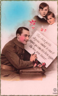 ENFANTS - Un Soldat écrivant Une Lettre à Ses Enfants - Colorisé - Pc Paris - Carte Postale Ancienne - Autres & Non Classés