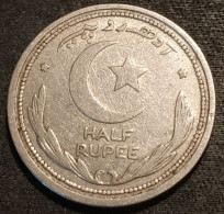 PAKISTAN - ½ - 1/2 - HALF RUPEE 1948 - KM 6 - ( ROUPIE ) - Pakistán