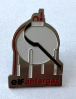 PINS CARBURANTS ELF ANTARGAZ GAZ /Argenté /  33NAT - Carburants