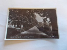 FOOTS GRAY LANE AND CHURCH  SIDCUP  ( ENGLAND ANGLETERRE )  2 TIMBRES 1952 - London Suburbs
