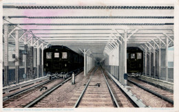 Express Trains In Subway At Spring Street, New York (1908) - U-Bahnen