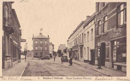 Braine-l'Alleud - Place Cardinal Mercier - Circulé En 1943 - Animée - TBE - Eigenbrakel