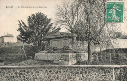 FRANCE - L'Hay - Le Monument De La Défense - Carte Postale Ancienne - L'Hay Les Roses