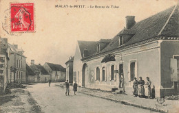 Malay Le Petit * Rue Et Le Bureau De Tabac Tabacs - Sonstige & Ohne Zuordnung