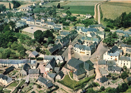 Sr Caradec * Vue Générale Aérienne Sur Le Centre Du Village - Autres & Non Classés