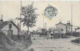 CPA Le Passage à Niveau D' Eragny - Neuville - Eragny