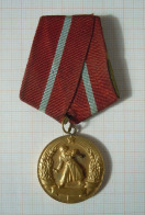 Bulgaria Bulgarie Bulgarien, Bulgarian 1960s Order, Medal, Military Merit Medal-Battle Merit (ds1159) - Altri & Non Classificati