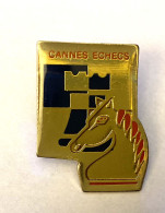 PINS JEU CANNES ECHECS  / 33NAT - Jeux