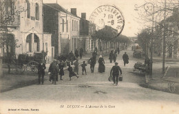 Luçon * L'avenue De La Gare * Café De La Gare * Villageois - Lucon