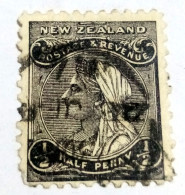 Rare 1882 New Zealand Half Penny Of Victoria, VF - Used Stamps