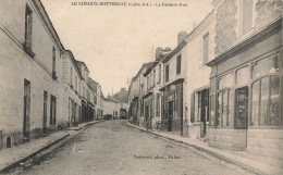 Le Loroux Bottereau * La Grande Rue Du Village * Commerce Magasin - Otros & Sin Clasificación