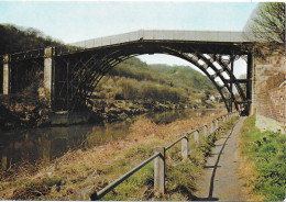 THE IRON BRIDGE, COALBROOKDALE, SHROPSHIRE, ENGLAND. UNUSED POSTCARD   Zq4 - Shropshire