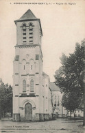 Geneston En Montbert * La Place De L'église Du Village - Otros & Sin Clasificación