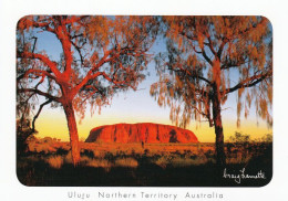 1 AK Australien * Uluru Auch Ayers Rock - Im Uluru-Kata-Tjuta-Nationalpark - Seit 1987 UNESCO Weltnatur- Weltkulturerbe - Uluru & The Olgas