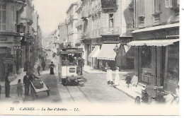 NICE ( 06 ) - Rue D'Antibes - Transport Urbain - Auto, Autobus Et Tramway